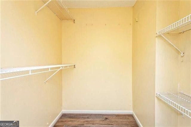 511 Abingdon Way, Sandy Springs, GA 30328