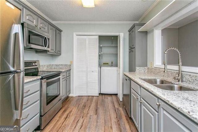 511 Abingdon Way, Sandy Springs, GA 30328