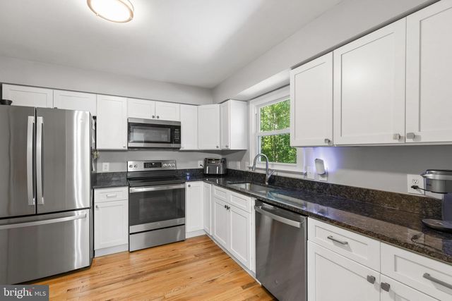 1703 SHERWOOD, Fredericksburg, VA 22405