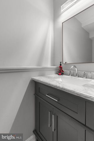 1703 SHERWOOD, Fredericksburg, VA 22405