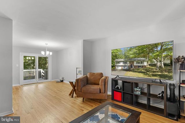 1703 SHERWOOD, Fredericksburg, VA 22405
