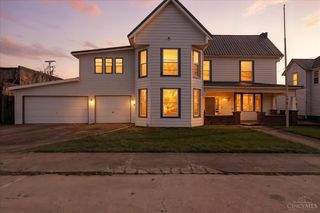 136 N Main St, Peebles, OH 45660