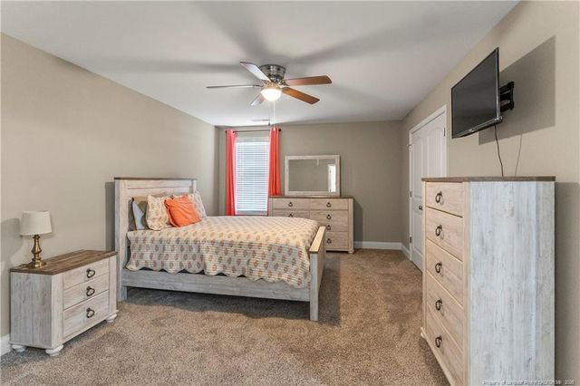 5528 Mountain Run Drive, Hope Mills, NC 28348
