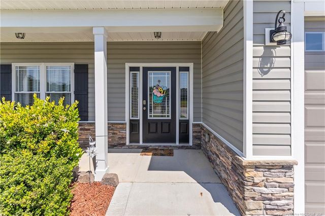 5528 Mountain Run Drive, Hope Mills, NC 28348