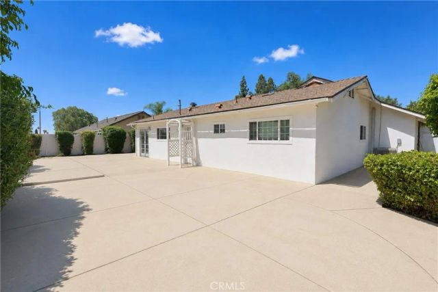 1714 N Corona, Ontario, CA 91764