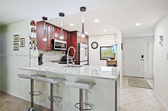 2768 S Carambola Circle S 403, Coconut Creek, FL 33066