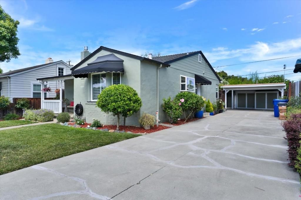 Image 4 of property listing at 558 Irving Avenue, San Jose, CA 95128