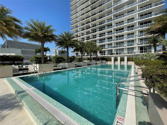 600 NE 27th Street 1205, Miami, FL 33137