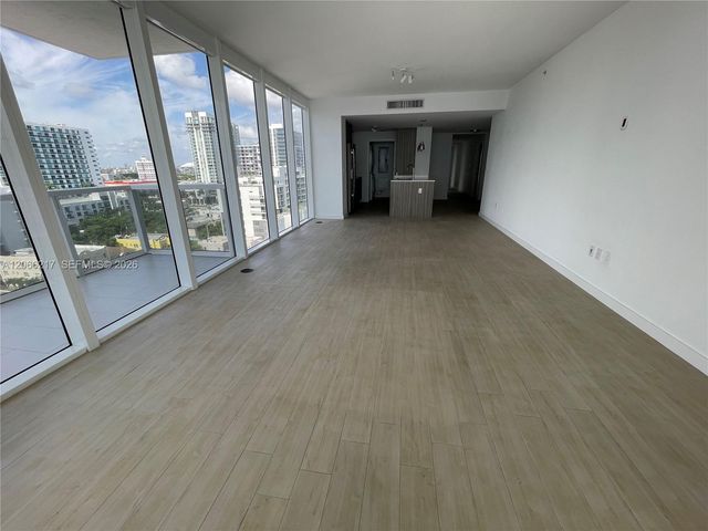 600 NE 27th Street 1205, Miami, FL 33137