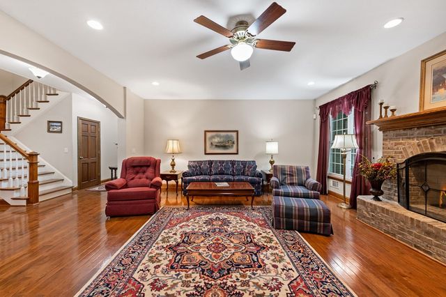 541 Davis Road, Blue Ridge, GA 30513