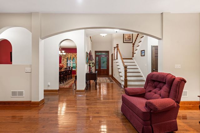 541 Davis Road, Blue Ridge, GA 30513