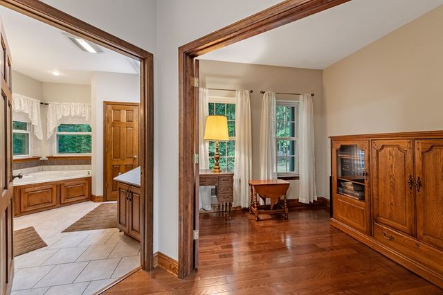541 Davis Road, Blue Ridge, GA 30513