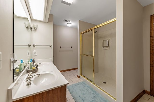 541 Davis Road, Blue Ridge, GA 30513