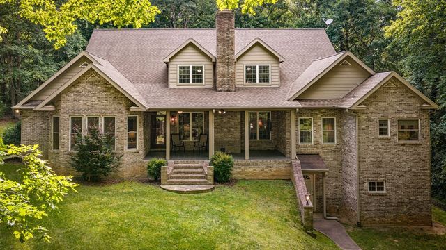 541 Davis Road, Blue Ridge, GA 30513