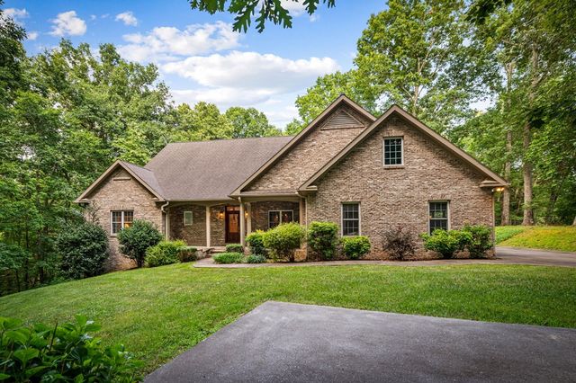 541 Davis Road, Blue Ridge, GA 30513