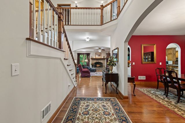 541 Davis Road, Blue Ridge, GA 30513