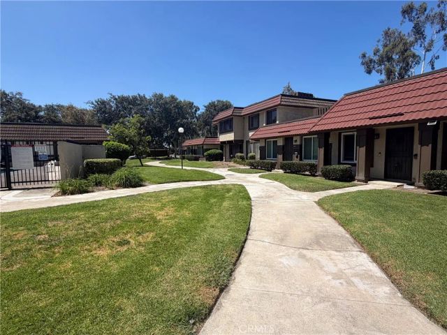 1419 N Greenhaven, Anaheim, CA 92801