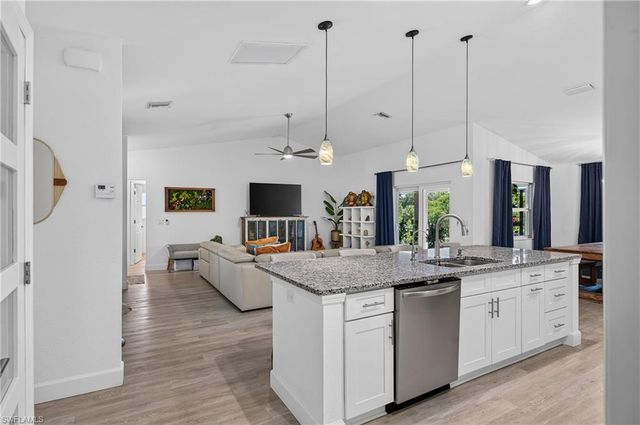 3104 Seafarer DR, Punta Gorda, FL 33983
