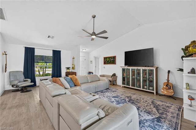 3104 Seafarer DR, Punta Gorda, FL 33983