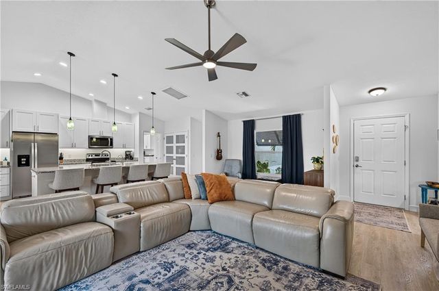 3104 Seafarer DR, Punta Gorda, FL 33983