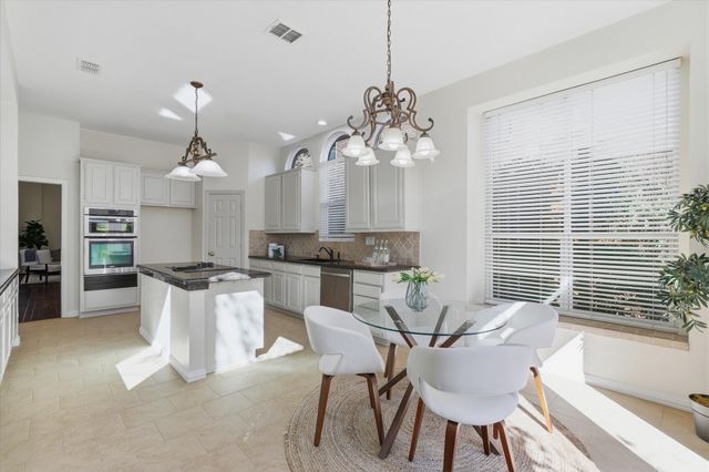 3618 Waynoka Drive, Carrollton, TX 75007