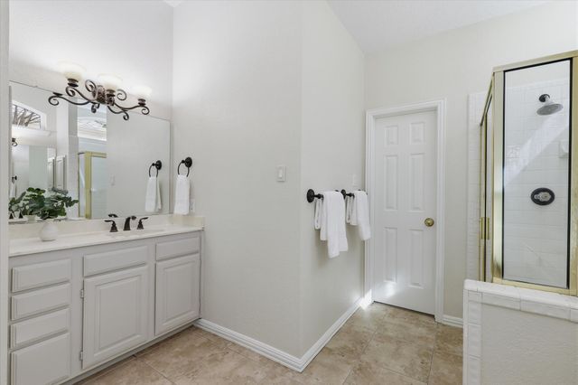 3618 Waynoka Drive, Carrollton, TX 75007