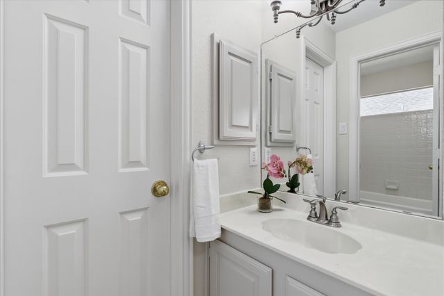 3618 Waynoka Drive, Carrollton, TX 75007