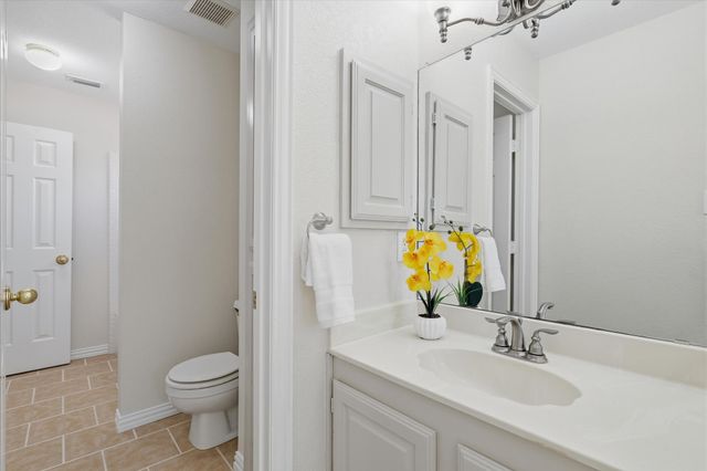 3618 Waynoka Drive, Carrollton, TX 75007