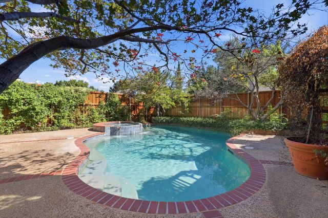 3618 Waynoka Drive, Carrollton, TX 75007