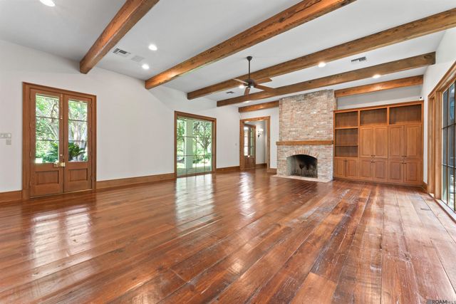 16026 Highland Bluff Ct, Baton Rouge, LA 70810