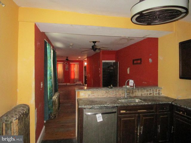 1703 N PINE ST, Wilmington, DE 19802