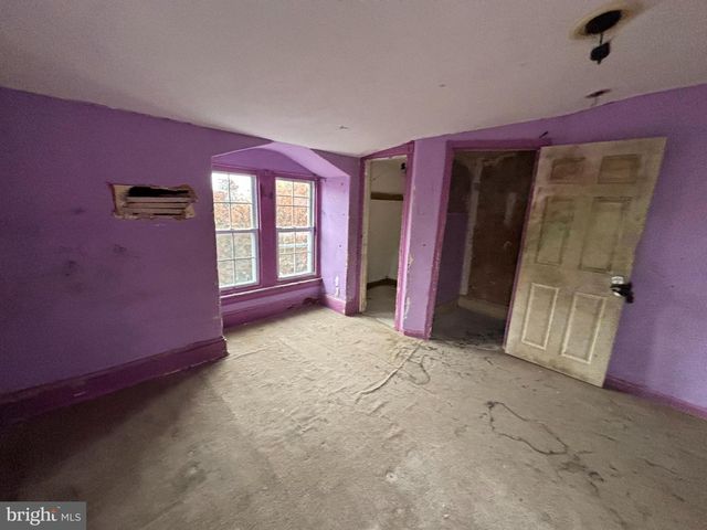 1703 N PINE ST, Wilmington, DE 19802