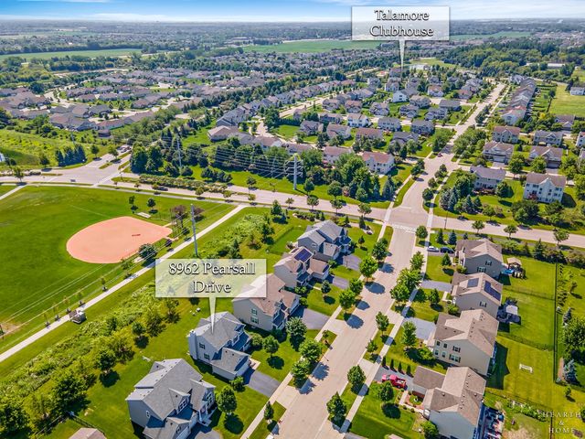 8962 Pearsall Drive, Huntley, IL 60142