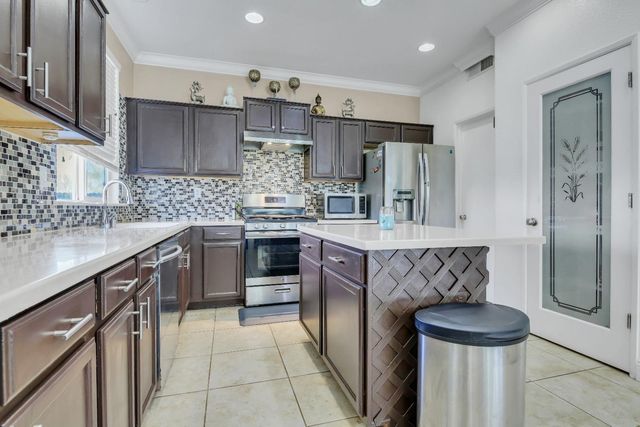 7813 Megan Ann Ct, Antelope, CA 95843