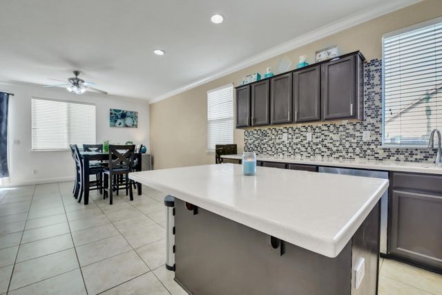 7813 Megan Ann Ct, Antelope, CA 95843