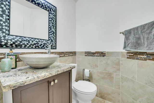 7813 Megan Ann Ct, Antelope, CA 95843
