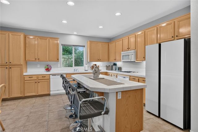 29517 Warmsprings Drive, Menifee, CA 92584