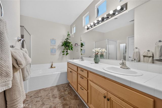 29517 Warmsprings Drive, Menifee, CA 92584