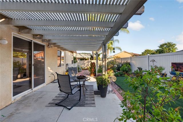 29517 Warmsprings Drive, Menifee, CA 92584