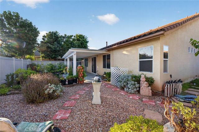 29517 Warmsprings Drive, Menifee, CA 92584