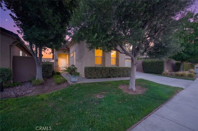 29517 Warmsprings Drive, Menifee, CA 92584