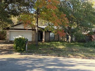 1307 Cedar Ridge Terrace, Euless, TX 76039