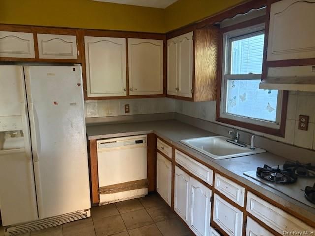 157 Hendrickson Avenue, Elmont, NY 11003