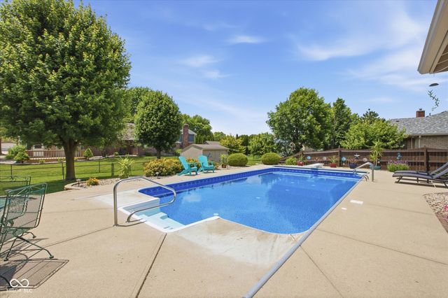7814 Santolina Drive, Indianapolis, IN 46237