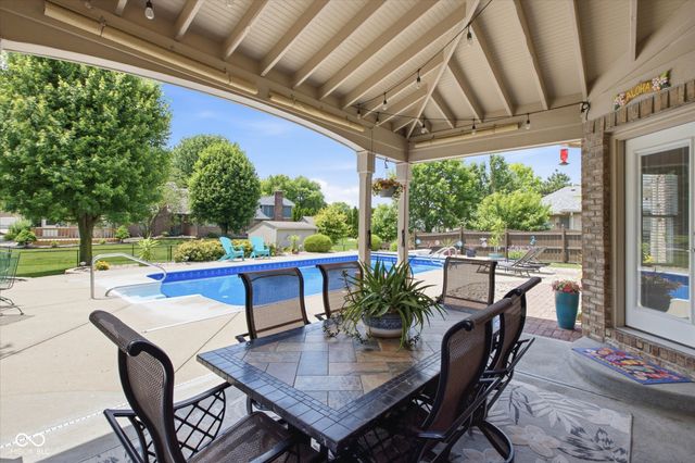 7814 Santolina Drive, Indianapolis, IN 46237