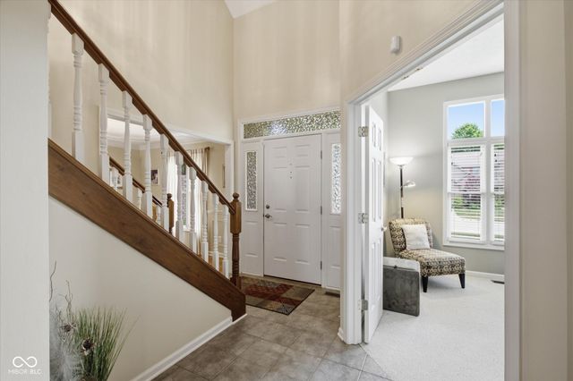 7814 Santolina Drive, Indianapolis, IN 46237
