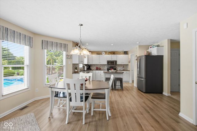 7814 Santolina Drive, Indianapolis, IN 46237
