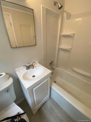 11 George Street, Port Jefferson Station, NY 11776