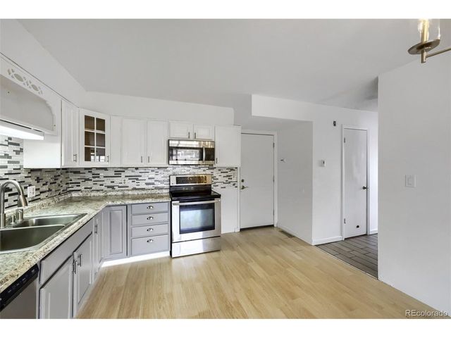 9182 Meade St, Westminster, CO 80031