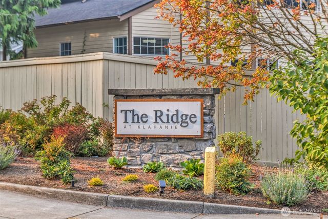 4205 243rd Avenue SE, Sammamish, WA 98029
